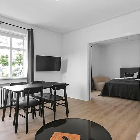 Eiriksgata By Heimaleiga Apartment Reykjavik